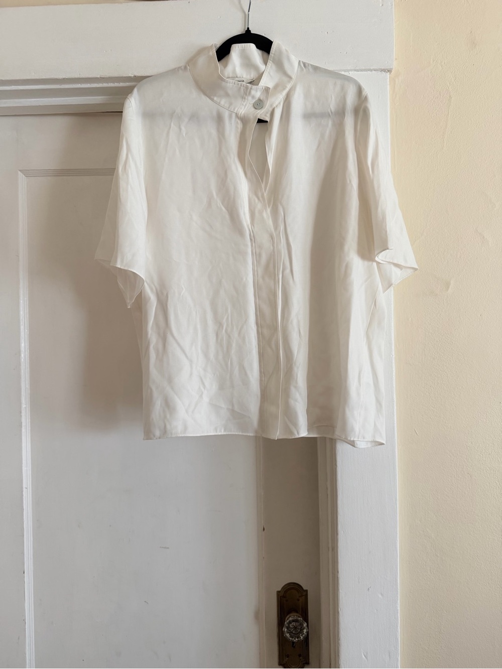 Vince White Short-Sleeve Button-Front Mock Neck Blouse